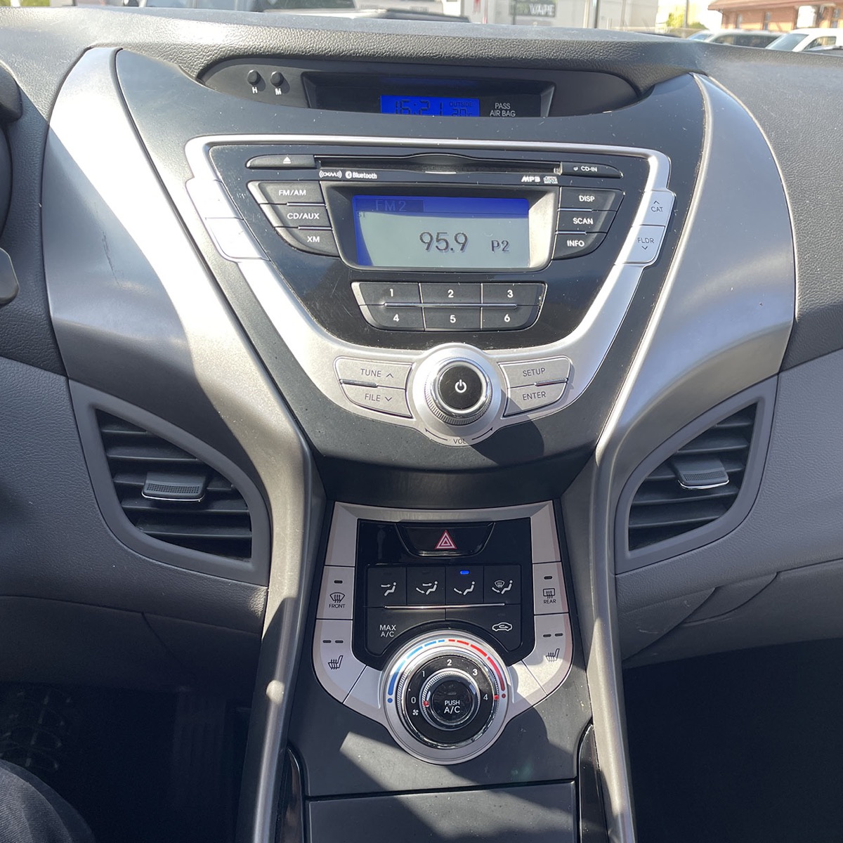 2012 Hyundai ElantraLimited