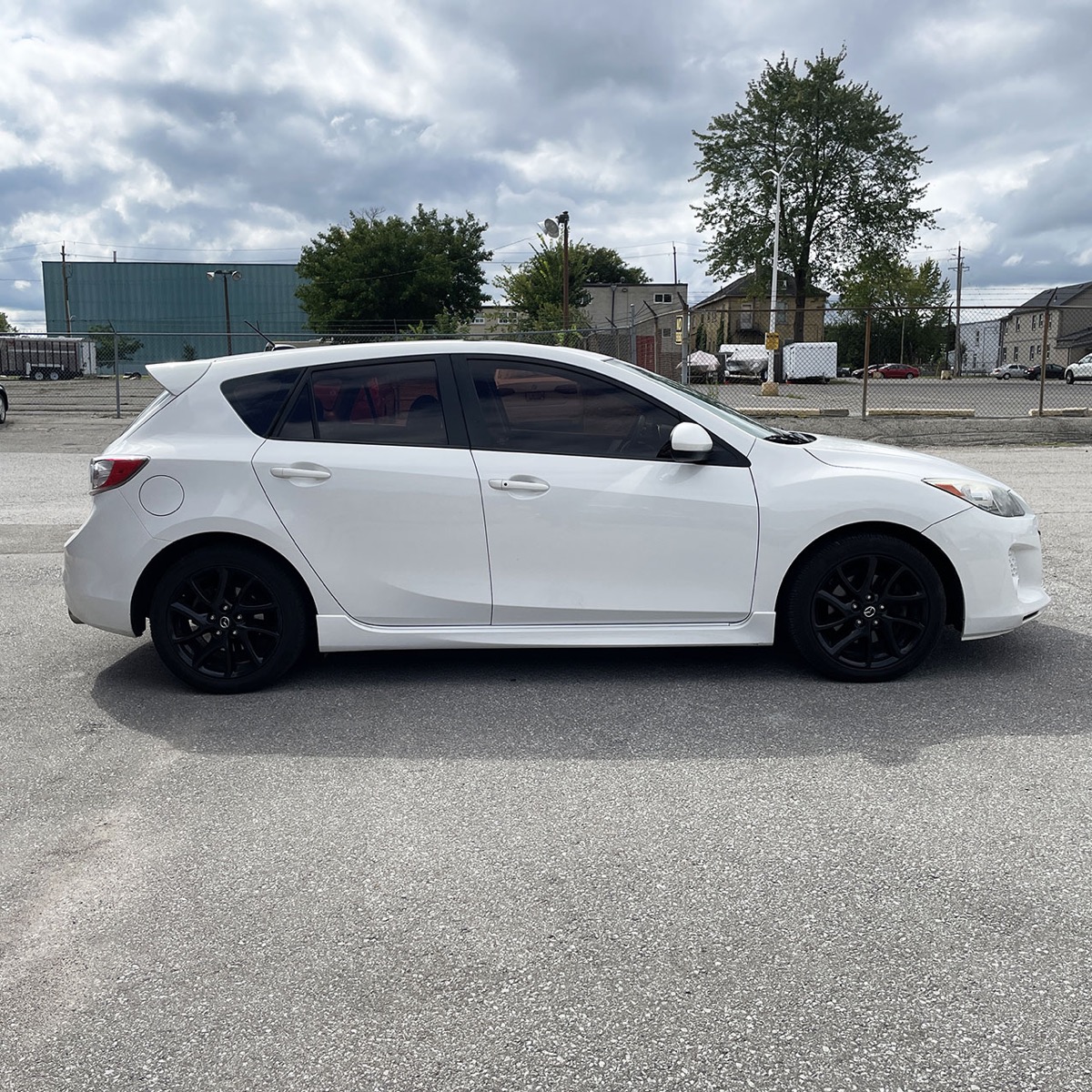 2013 Mazda Mazda3GT Sport