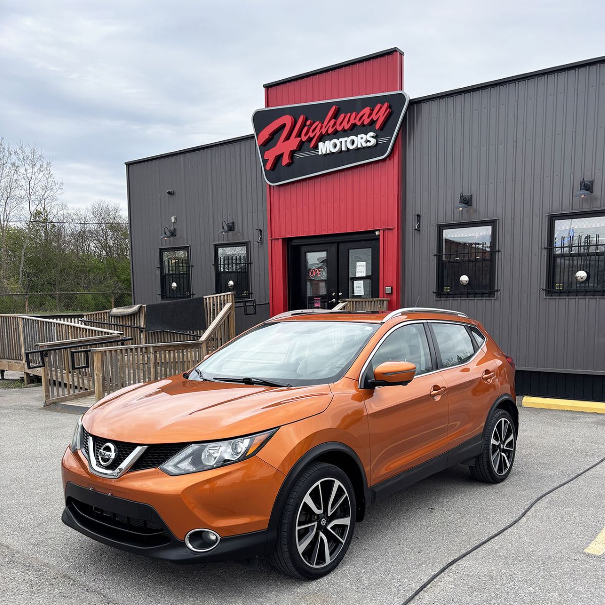 2017 Nissan QashqaiSL, AWD