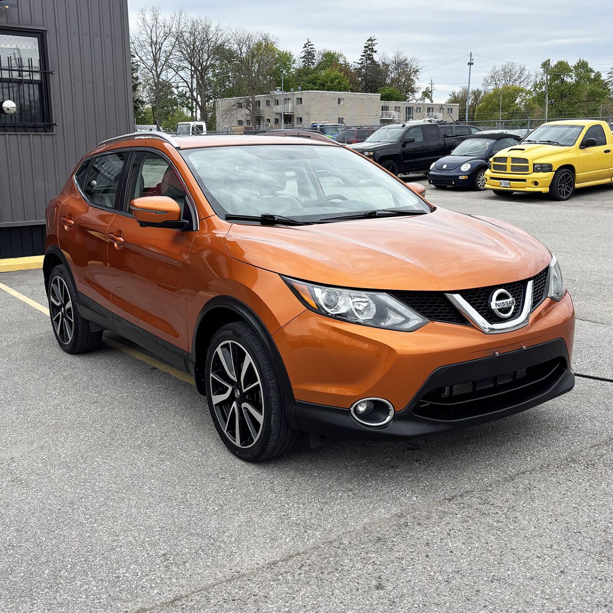 2017 Nissan QashqaiSL, AWD