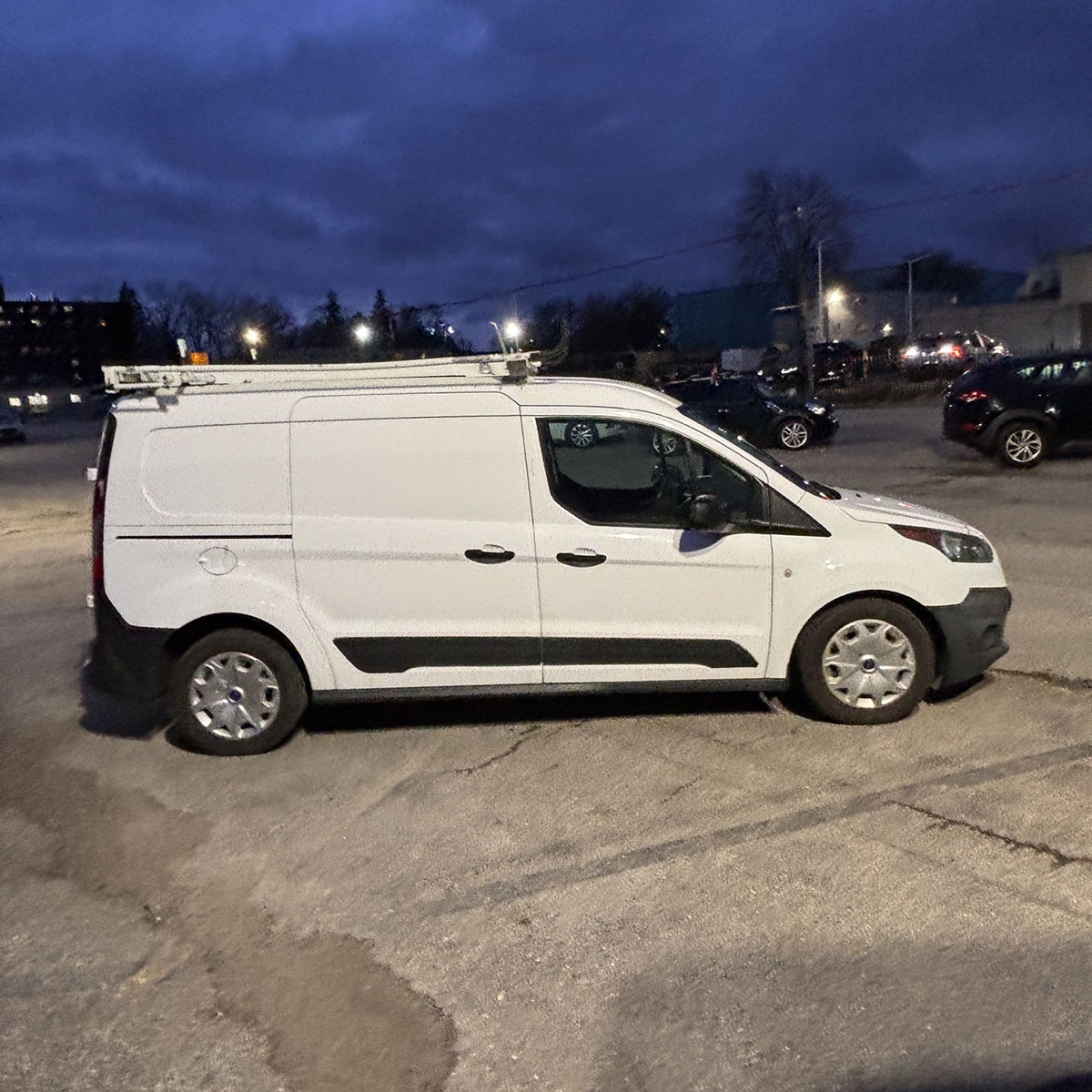 2018 Ford Transit Connect Cargo Van XL LWB w/Rear 180 Degree Door